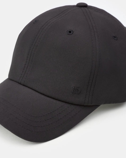 InMotion Peak Hat