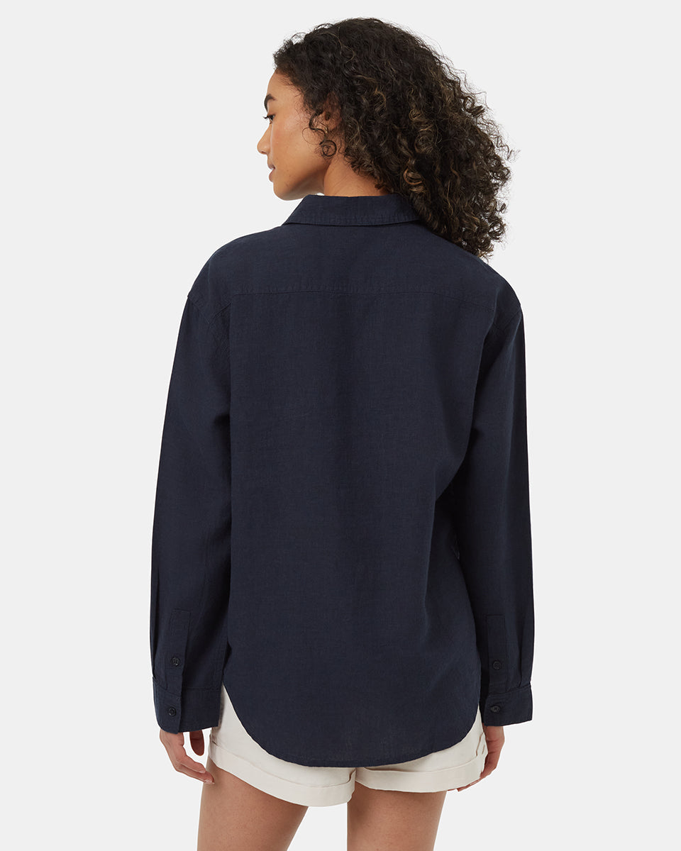 Πουκάμισο με κουμπιά κάνναβης μπροστά