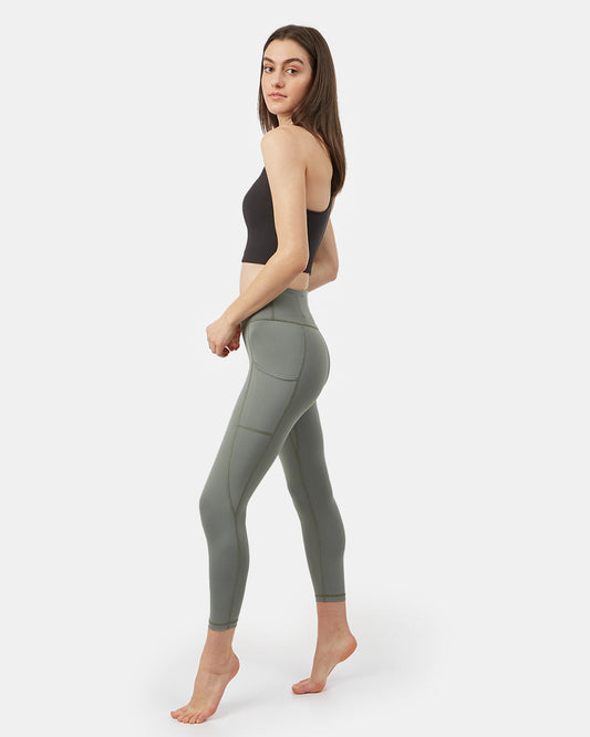 InMotion 7/8 Pocket Legging