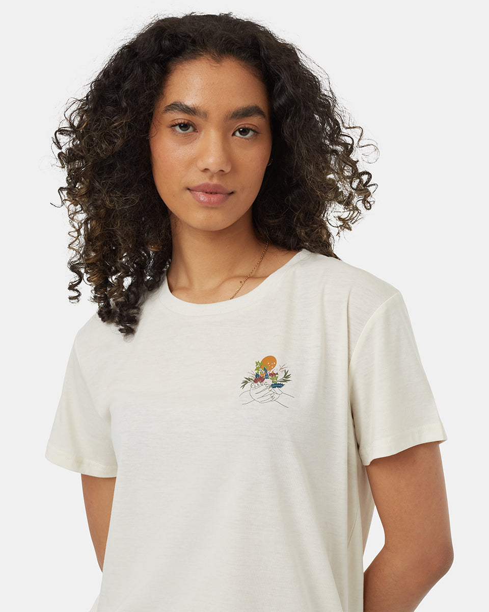 Camiseta de la serie Artist Love Gives