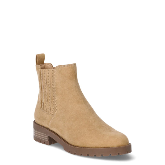 Time and Tru Women's Lug Chelsea Boots