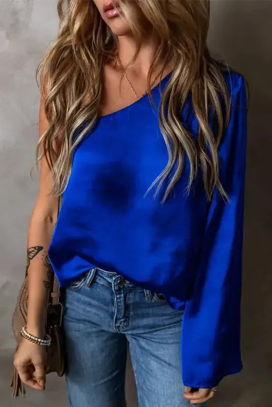 Blusa de satén asimétrica