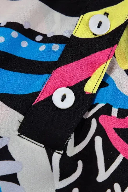 Μπλούζα με βολάν και λαιμόκοψη V με αιθέρια μοτίβα