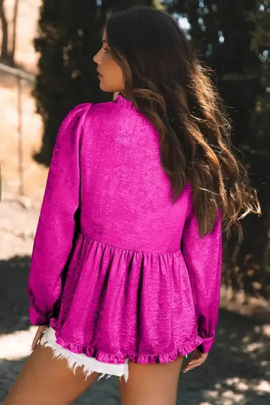 Μπλούζα Babydoll με μεταλλικά βολάν