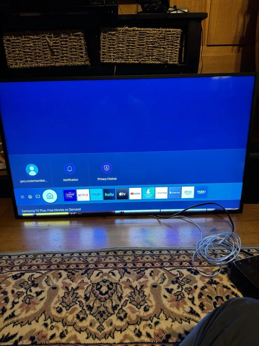 Samsung 43" Class The Frame QLED 4K UHD HDR Smart TV